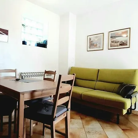 Monte Zaro Apartment Pula